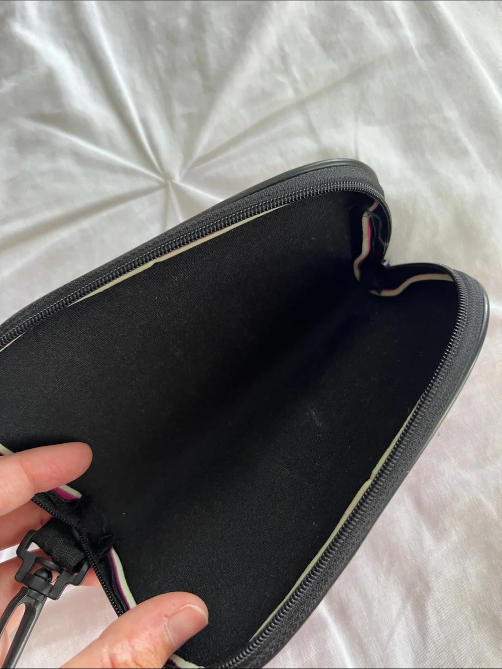 Women’s Pink Sunglasses Case